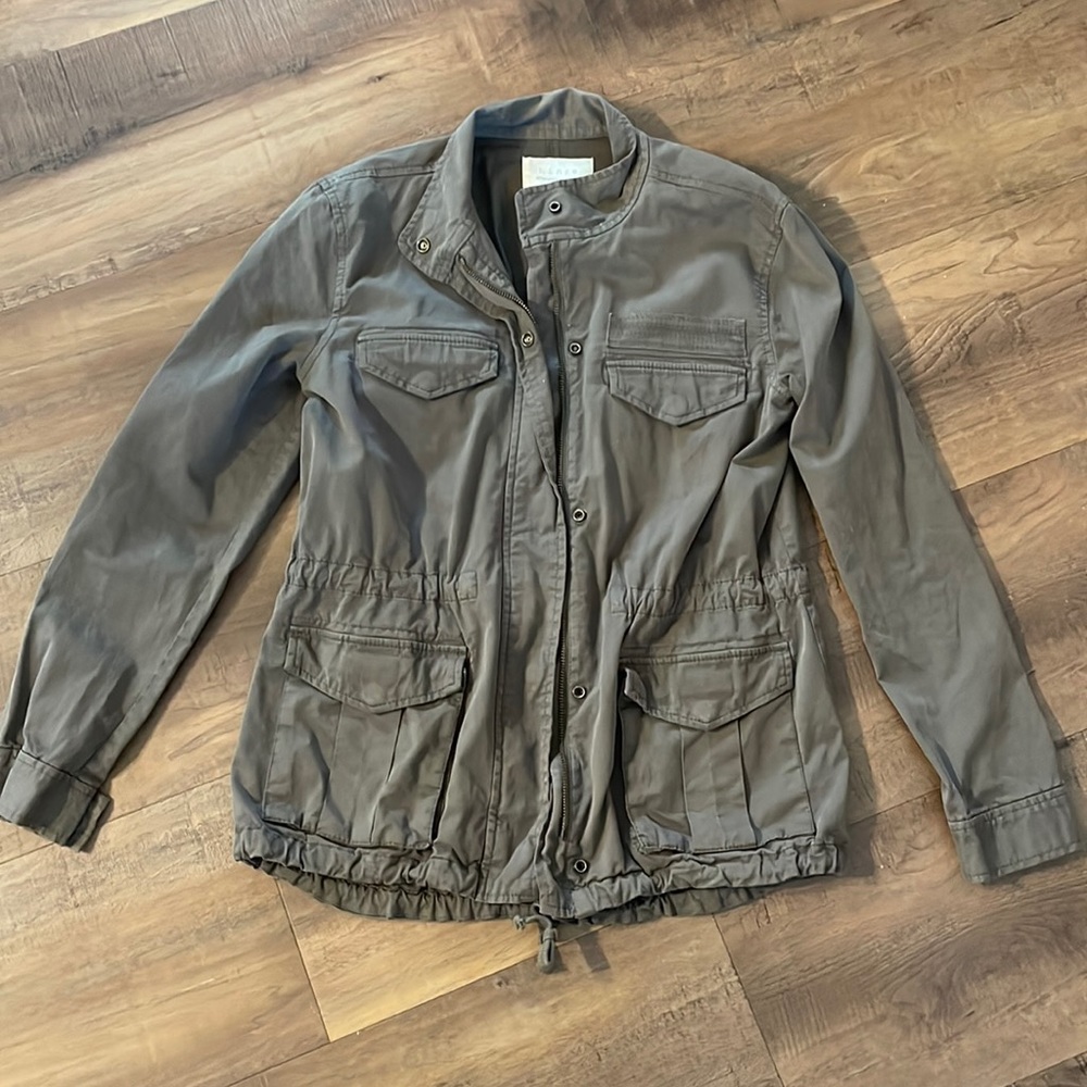 Army green Jacket